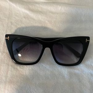 Tom Ford cat eye sunglasses